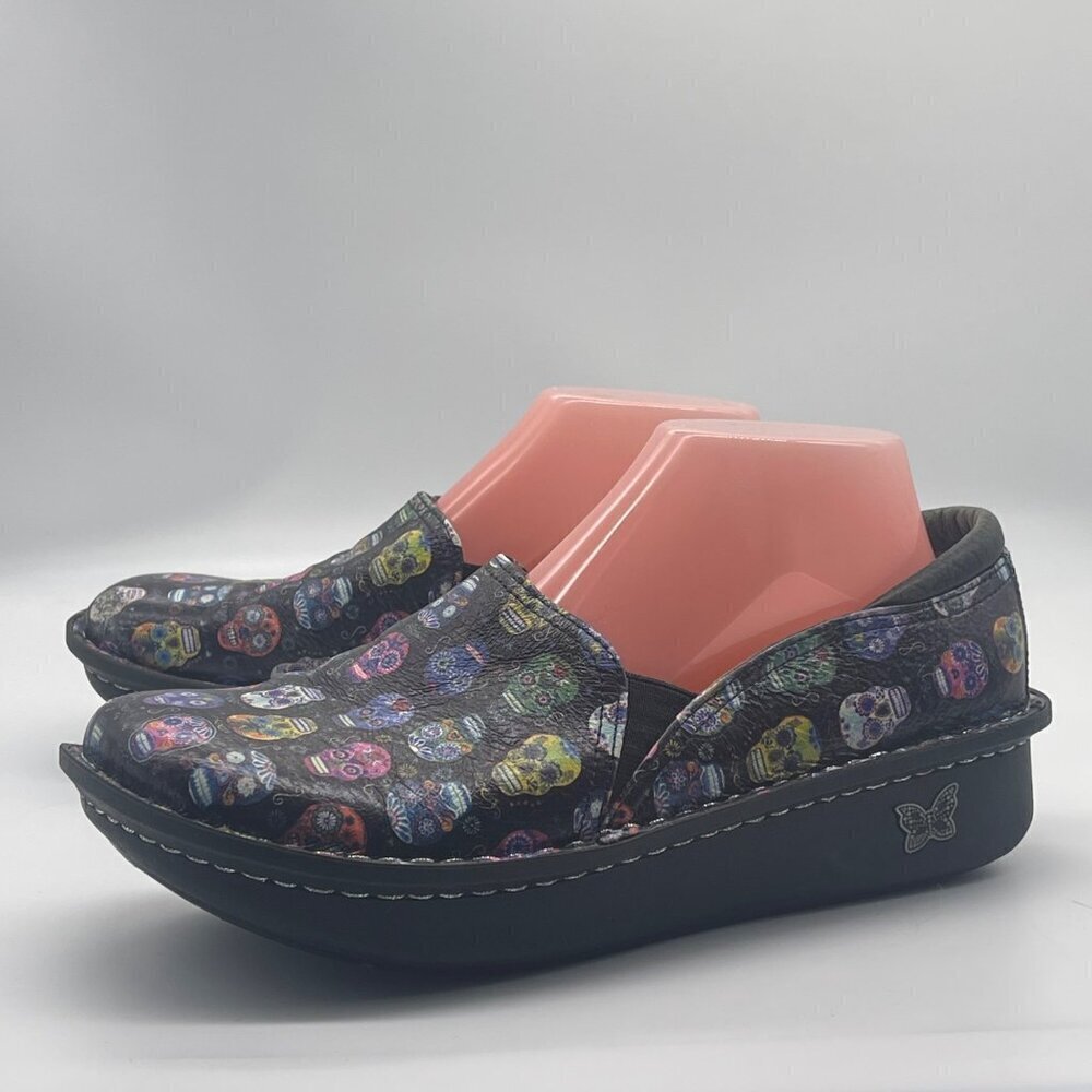 Alegria Women’s Nursing Shoes – Size 40 – Sugar Skull Print – Slip Resistant - Picture 13 of 16